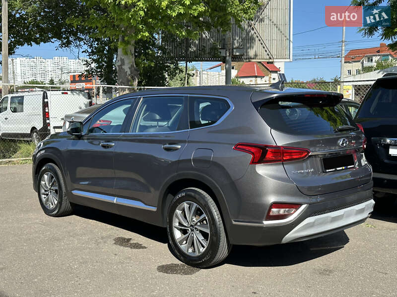 Позашляховик / Кросовер Hyundai Santa FE 2019 в Одесі