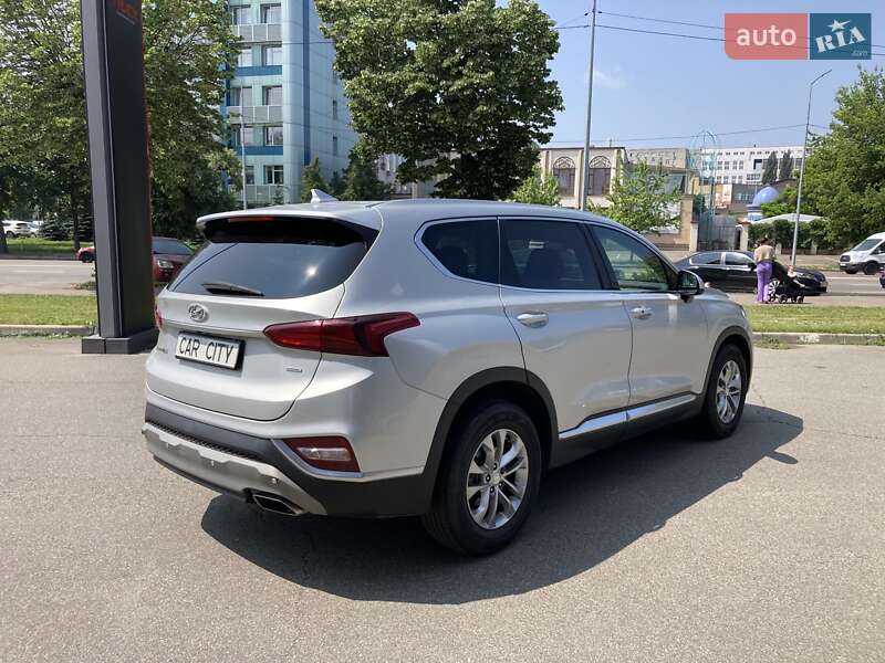 Позашляховик / Кросовер Hyundai Santa FE 2019 в Києві