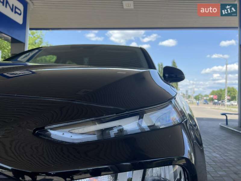 Позашляховик / Кросовер Hyundai Santa FE 2021 в Миколаєві