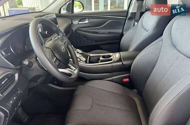 Внедорожник / Кроссовер Hyundai Santa FE 2021 в 