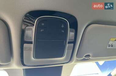 Внедорожник / Кроссовер Hyundai Santa FE 2021 в 