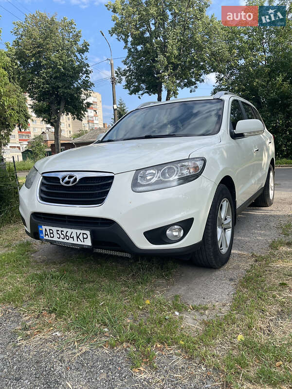 Позашляховик / Кросовер Hyundai Santa FE 2011 в Вінниці