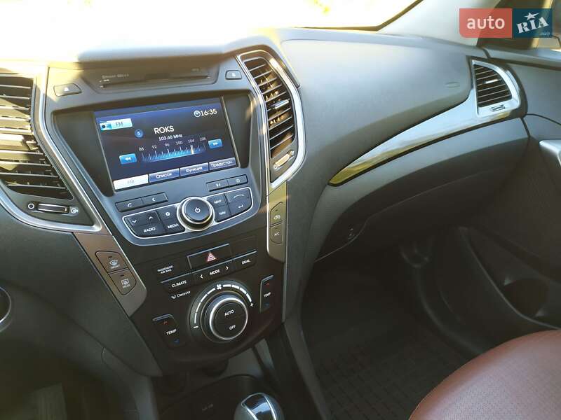 Внедорожник / Кроссовер Hyundai Santa FE 2013 в Киеве