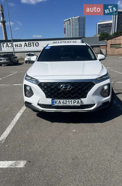 Внедорожник / Кроссовер Hyundai Santa FE 2019 в Киеве