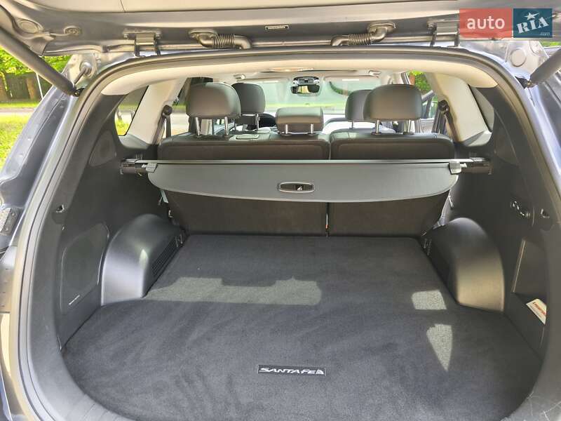Внедорожник / Кроссовер Hyundai Santa FE 2021 в Львове