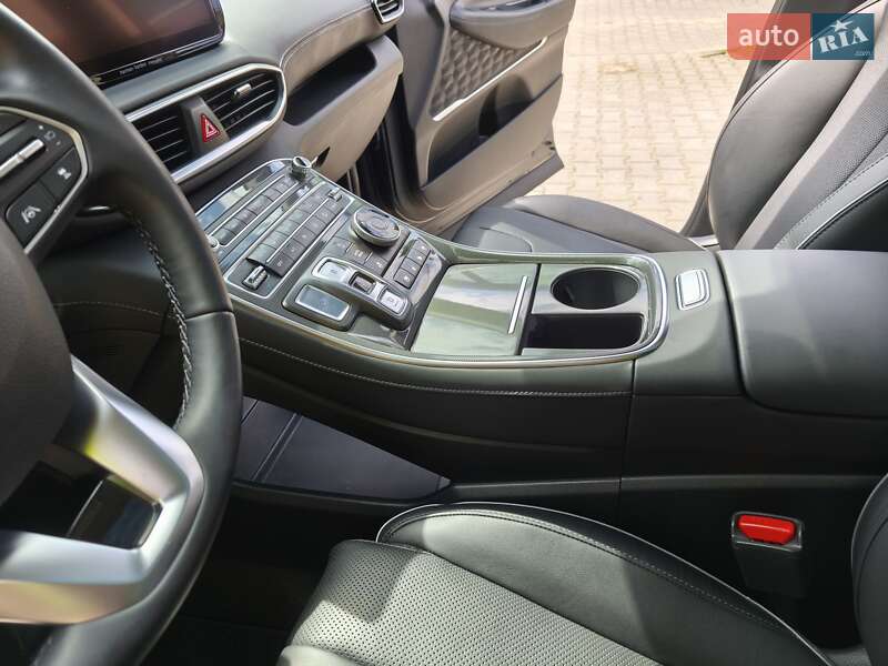 Внедорожник / Кроссовер Hyundai Santa FE 2021 в Львове