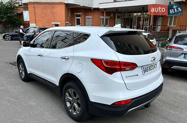 Внедорожник / Кроссовер Hyundai Santa FE 2015 в Киеве