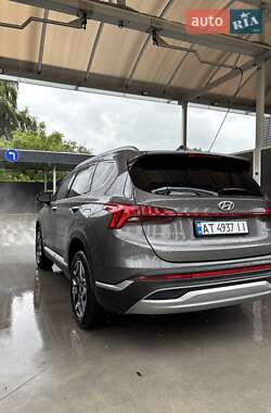 Внедорожник / Кроссовер Hyundai Santa FE 2022 в 