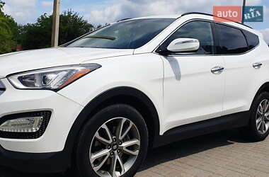 Внедорожник / Кроссовер Hyundai Santa FE 2015 в 