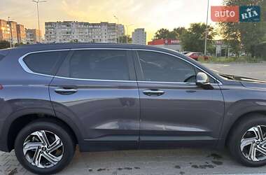 Внедорожник / Кроссовер Hyundai Santa FE 2021 в 