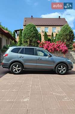 Внедорожник / Кроссовер Hyundai Santa FE 2012 в 