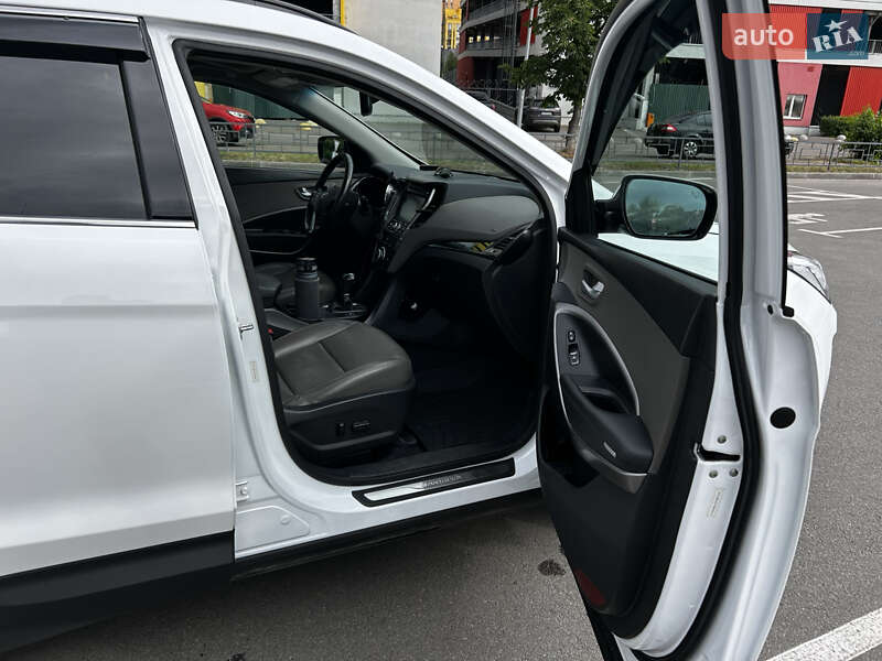 Внедорожник / Кроссовер Hyundai Santa FE 2015 в Киеве фото 13 Внедорожник / Кроссовер Hyundai Santa FE 2015 в Киеве