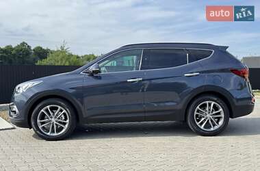Позашляховик / Кросовер Hyundai Santa FE 2016 в 