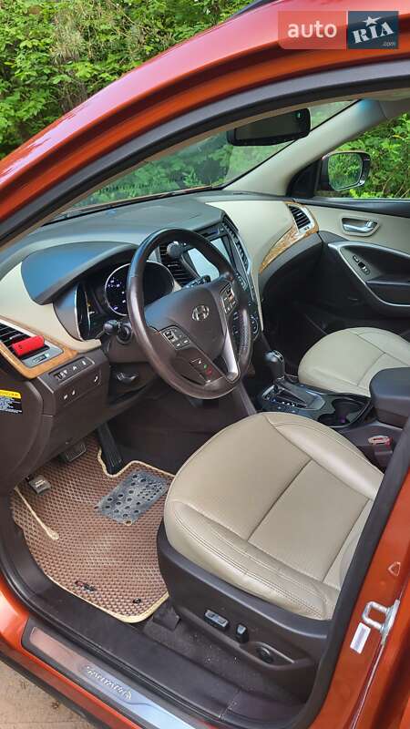 Внедорожник / Кроссовер Hyundai Santa FE 2015 в Житомире