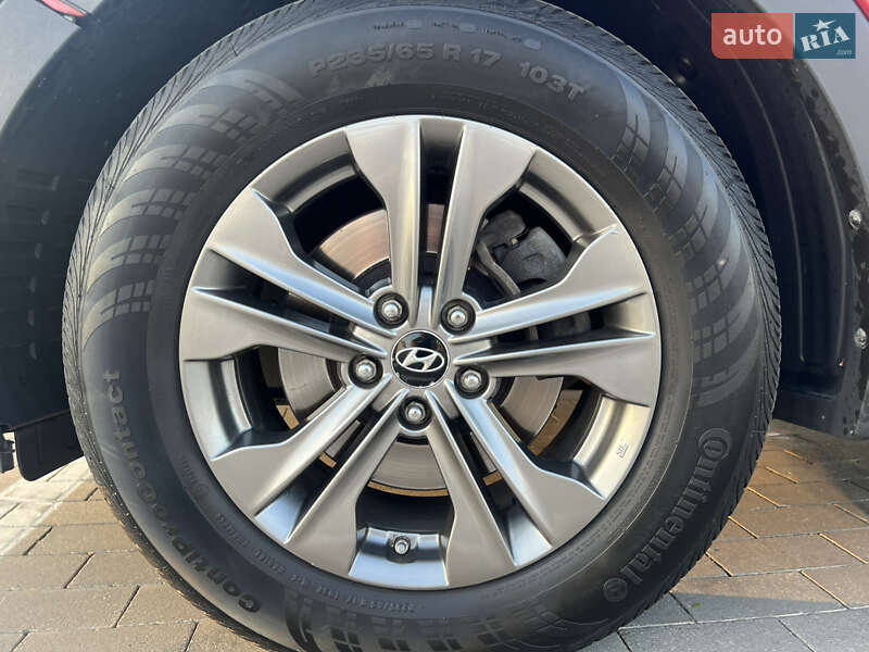 Позашляховик / Кросовер Hyundai Santa FE 2014 в Києві