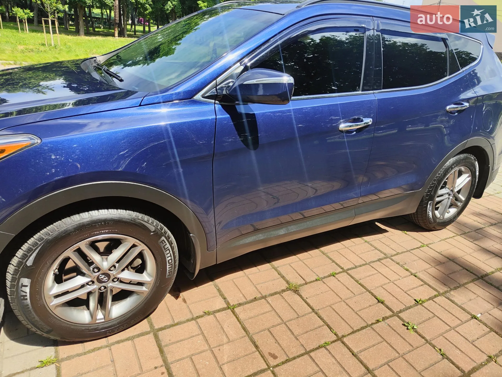 2017 Hyundai Santa Fe - мініатюра 3