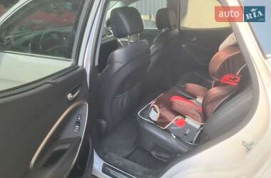 Внедорожник / Кроссовер Hyundai Santa FE 2016 в 