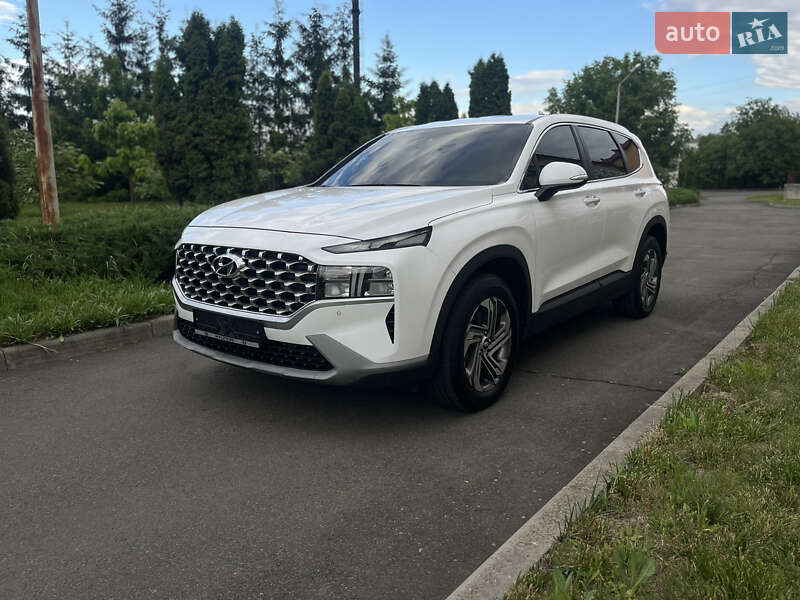 Позашляховик / Кросовер Hyundai Santa FE 2021 в Умані