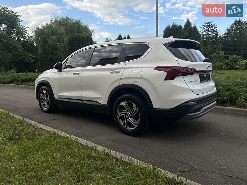 Позашляховик / Кросовер Hyundai Santa FE 2021 в Умані