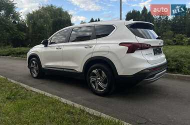 Внедорожник / Кроссовер Hyundai Santa FE 2021 в 
