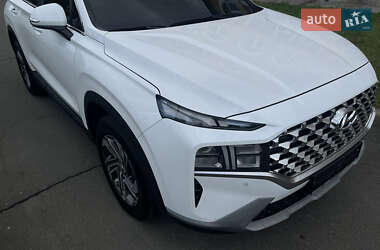 Внедорожник / Кроссовер Hyundai Santa FE 2021 в 