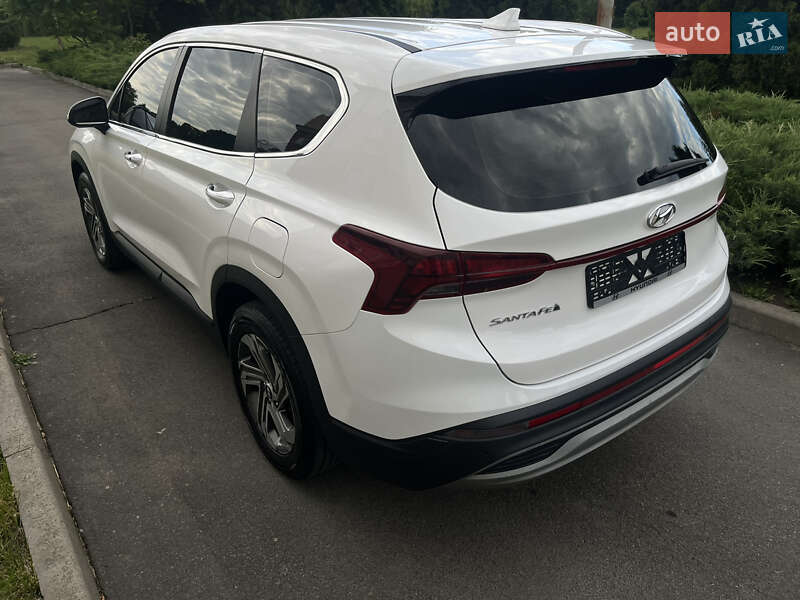 Позашляховик / Кросовер Hyundai Santa FE 2021 в Умані
