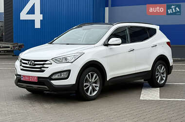 Внедорожник / Кроссовер Hyundai Santa FE 2014 в 