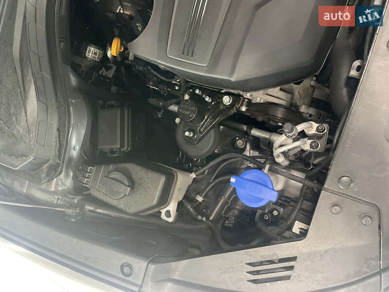 Позашляховик / Кросовер Hyundai Santa FE 2019 в Умані