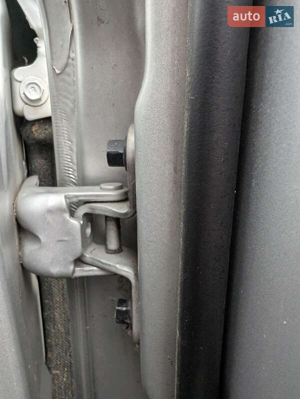 Позашляховик / Кросовер Hyundai Santa FE 2011 в Чернівцях