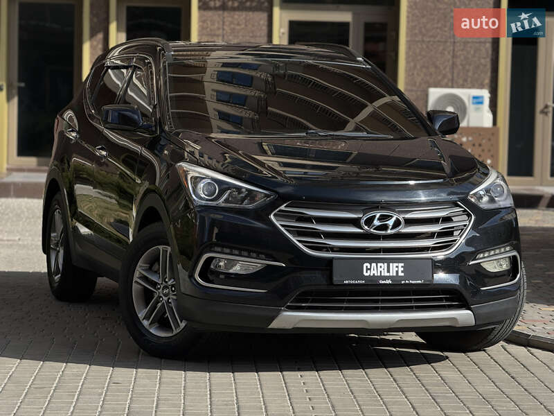 Внедорожник / Кроссовер Hyundai Santa FE 2016 в Одессе