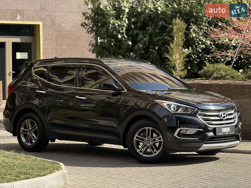 Внедорожник / Кроссовер Hyundai Santa FE 2016 в Одессе