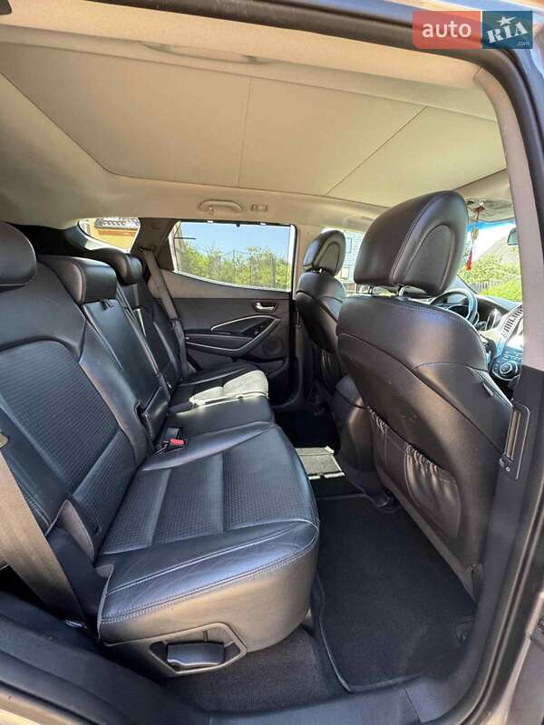 Позашляховик / Кросовер Hyundai Santa FE 2013 в Івано-Франківську