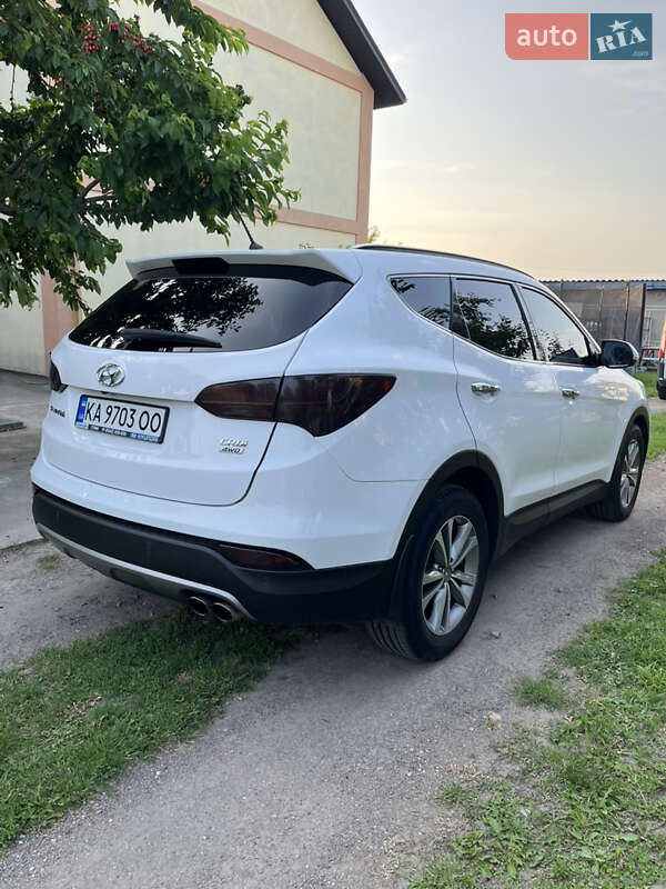 Позашляховик / Кросовер Hyundai Santa FE 2015 в Ставищі