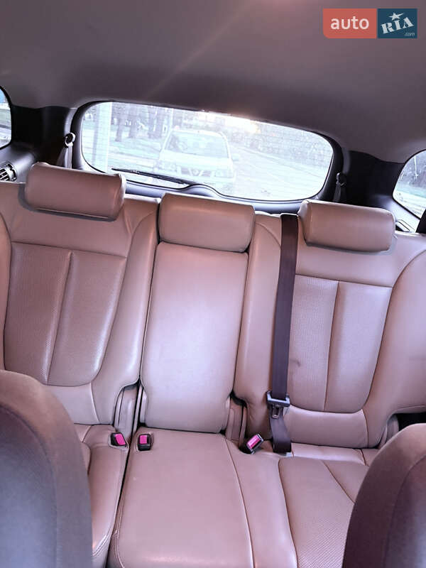 Позашляховик / Кросовер Hyundai Santa FE 2011 в Харкові