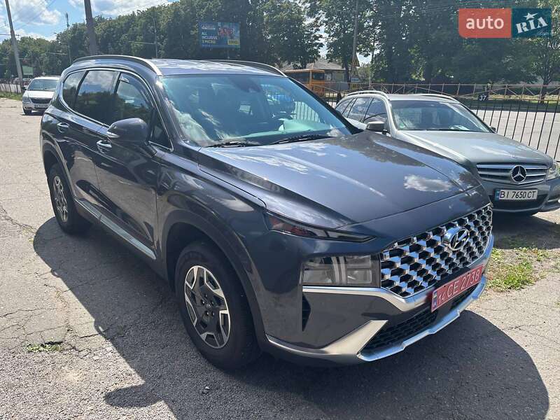 Позашляховик / Кросовер Hyundai Santa FE 2022 в Полтаві