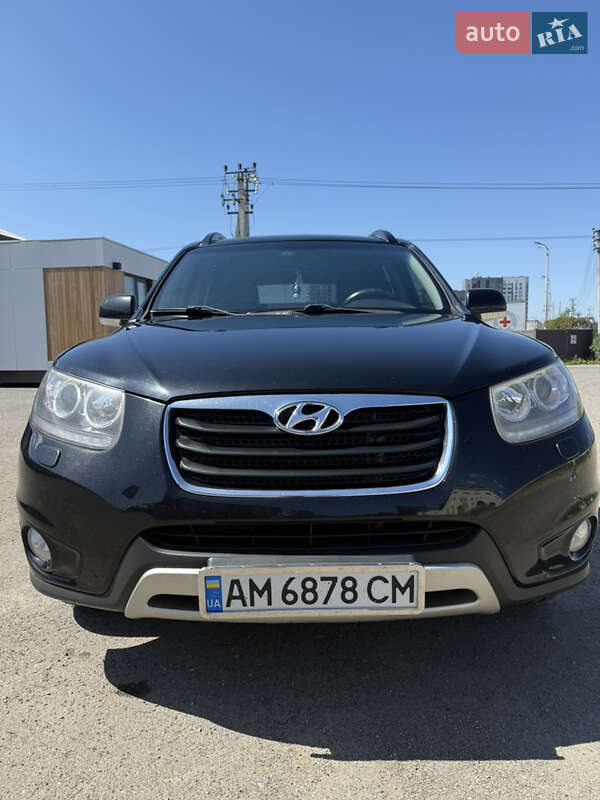 Позашляховик / Кросовер Hyundai Santa FE 2012 в Києві