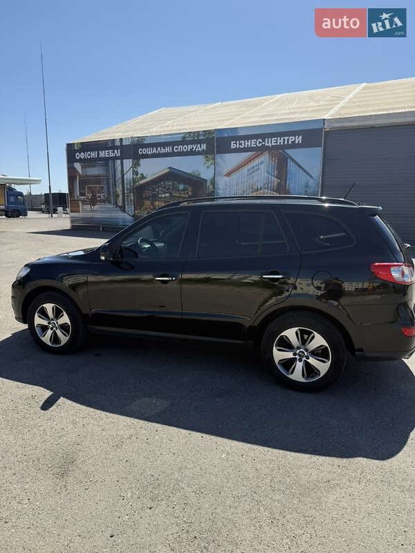 Позашляховик / Кросовер Hyundai Santa FE 2012 в Києві