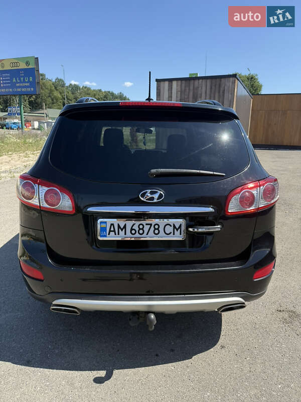 Позашляховик / Кросовер Hyundai Santa FE 2012 в Києві