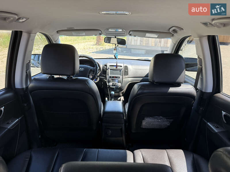 Позашляховик / Кросовер Hyundai Santa FE 2012 в Києві