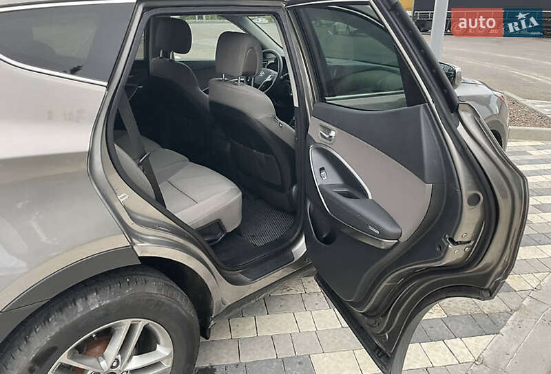 Позашляховик / Кросовер Hyundai Santa FE 2017 в Хмельницькому