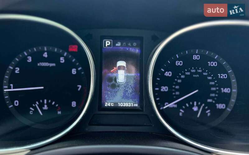 Позашляховик / Кросовер Hyundai Santa FE 2016 в Івано-Франківську