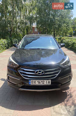 Внедорожник / Кроссовер Hyundai Santa FE 2017 в Киеве