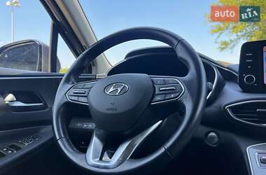 Позашляховик / Кросовер Hyundai Santa FE 2022 в 