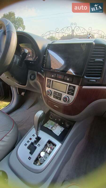 Внедорожник / Кроссовер Hyundai Santa FE 2007 в Черновцах