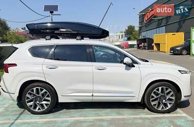 Внедорожник / Кроссовер Hyundai Santa FE 2021 в 
