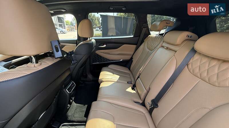 Внедорожник / Кроссовер Hyundai Santa FE 2021 в Киеве