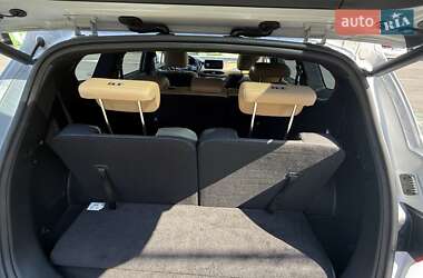 Внедорожник / Кроссовер Hyundai Santa FE 2021 в 