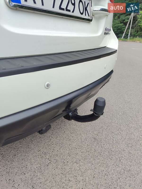 Позашляховик / Кросовер Hyundai Santa FE 2007 в Києві