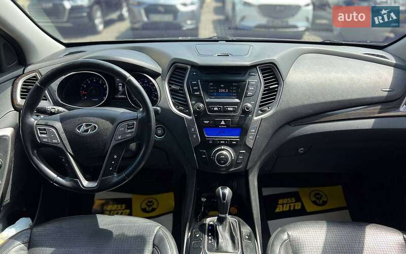 Внедорожник / Кроссовер Hyundai Santa FE 2013 в Ивано-Франковске