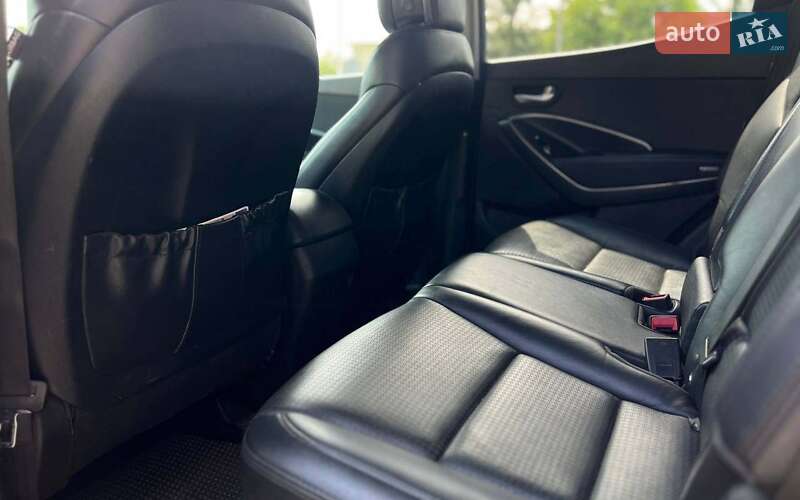 Внедорожник / Кроссовер Hyundai Santa FE 2013 в Ивано-Франковске